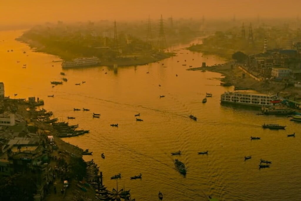 yellow filter from netflixs extraction